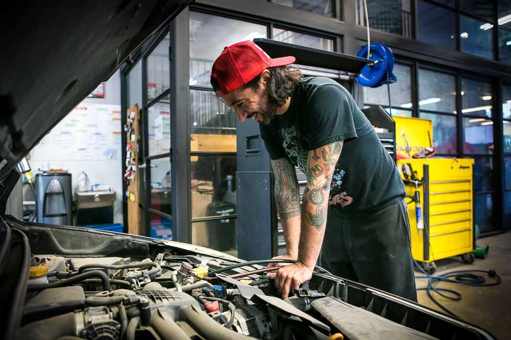Oil Change in Austin Made Easy: A Complete Guide and 5 Most Important Things to Know